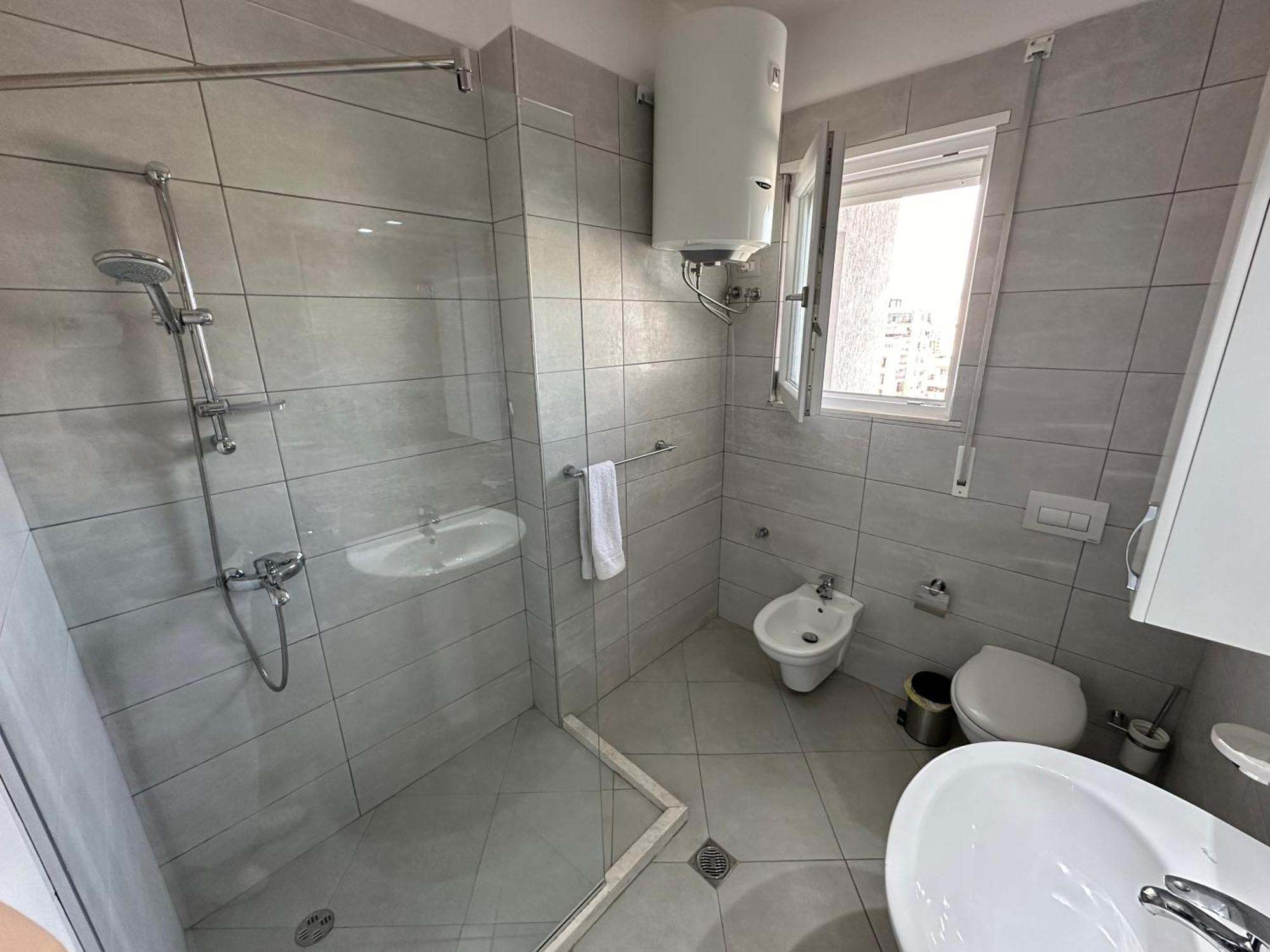 Pazari Luxury Central Apartment Tiran Dış mekan fotoğraf