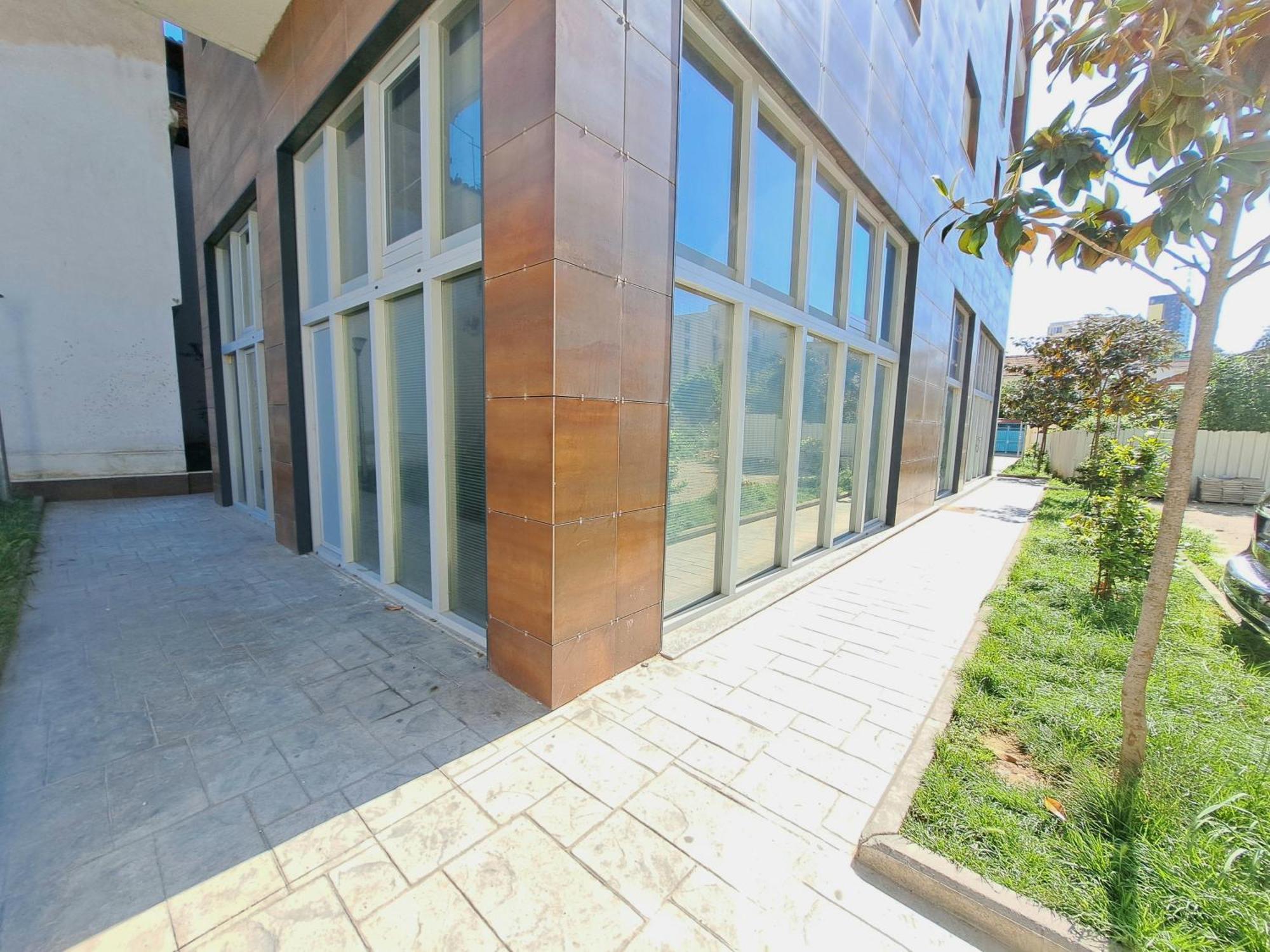Pazari Luxury Central Apartment Tiran Dış mekan fotoğraf